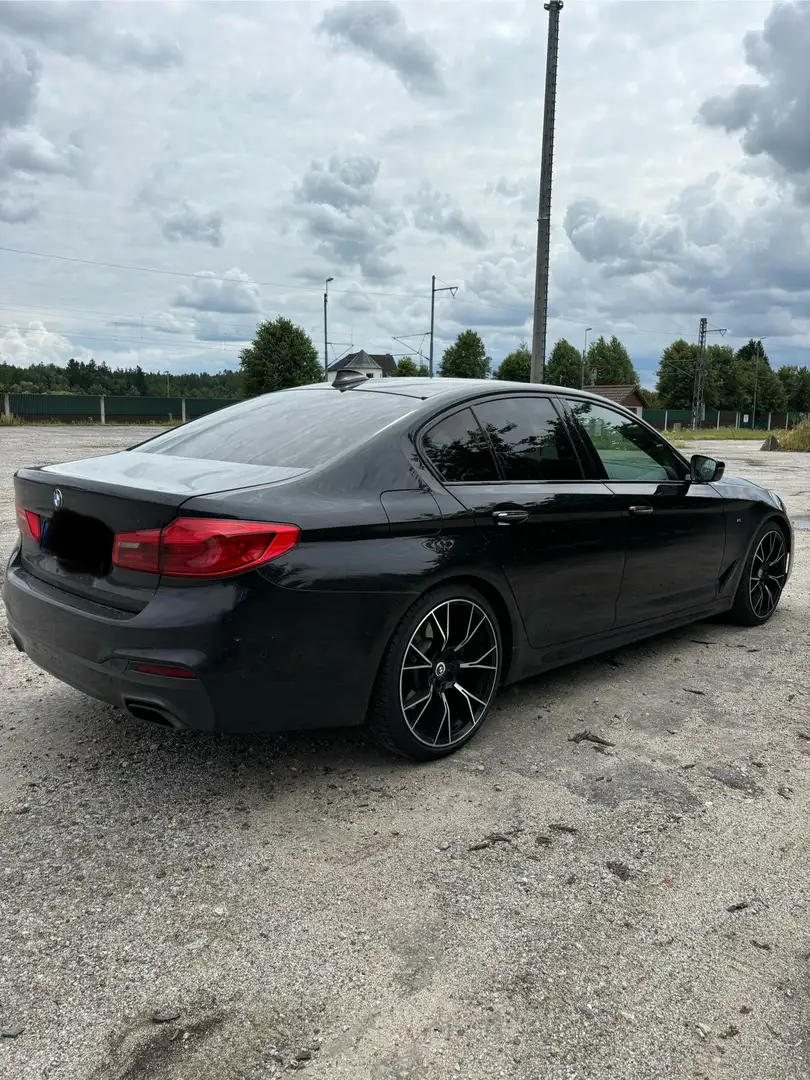 BMW 530 530d M Paket 20Zoll HeadUp SoftClose Harman Kardon Schwarz - 2