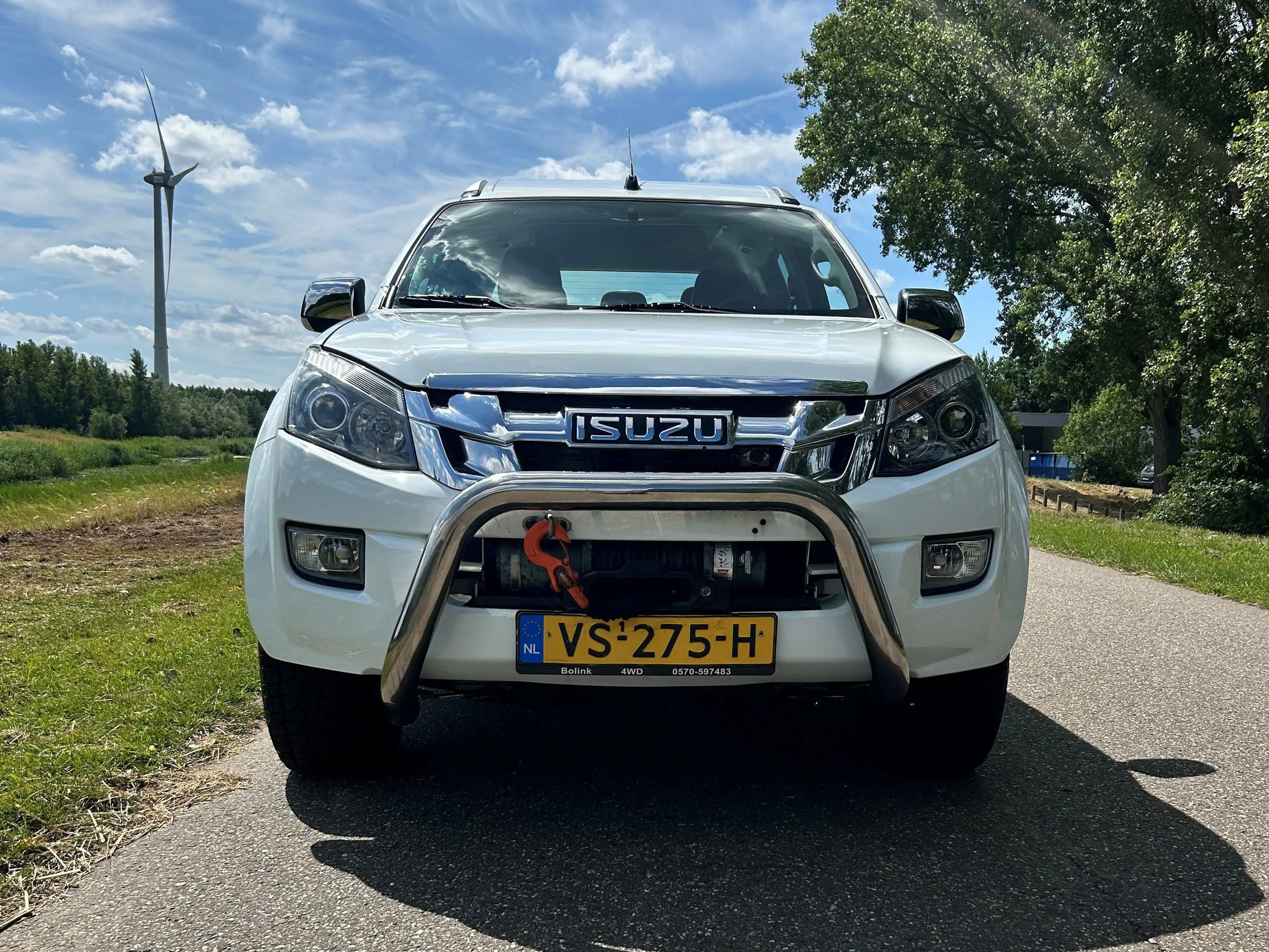 Isuzu D-Max 2.5 Double Cab LSX — photo 7