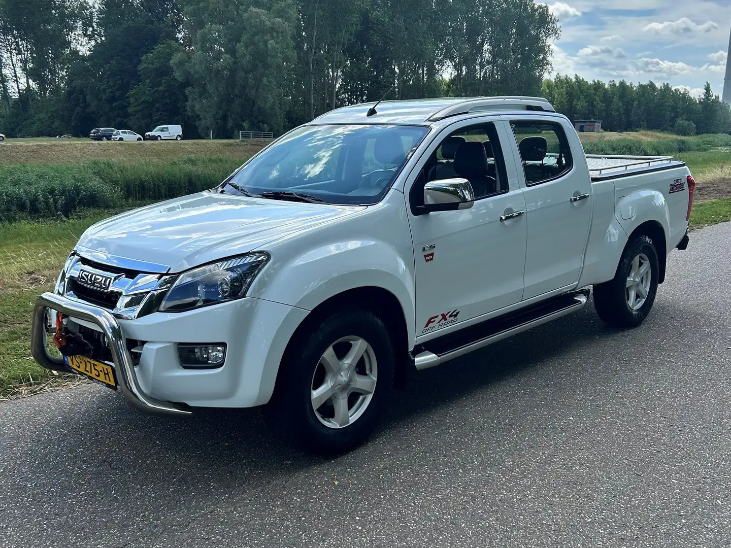Isuzu D-Max 2.5 Double Cab LSX Wit - 1