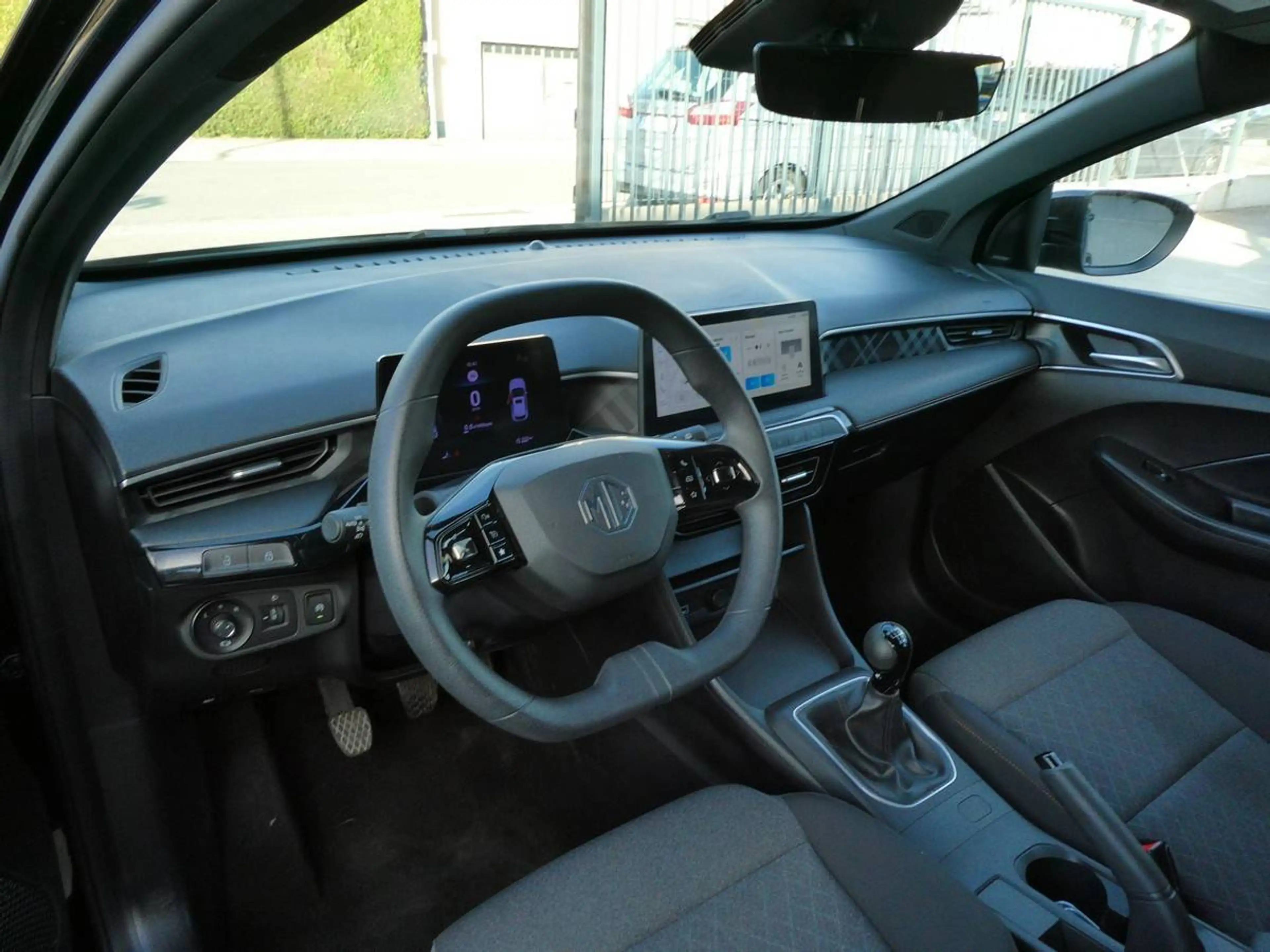 MG MG3 1.5 i 115pk Comfort Luxe Camera '25 16000km (96437) — photo 13