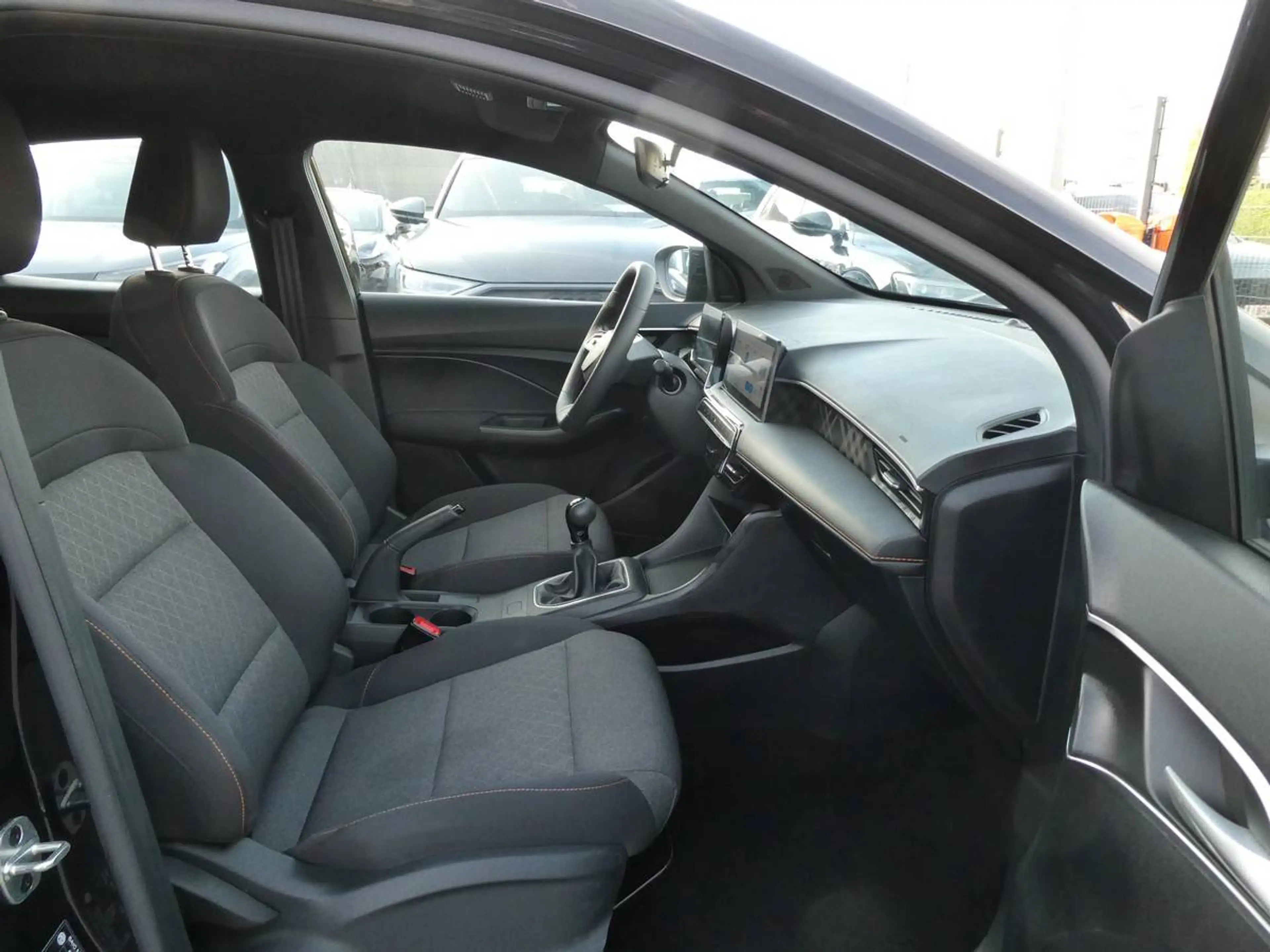 MG MG3 1.5 i 115pk Comfort Luxe Camera '25 16000km (96437) — photo 7