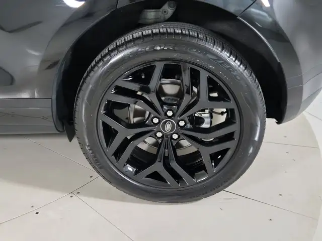 Land Rover Range Rover Evoque view 9