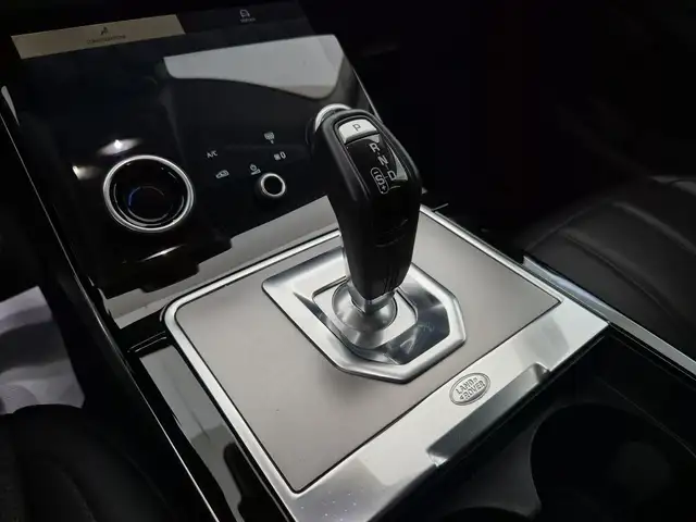 Land Rover Range Rover Evoque view 11