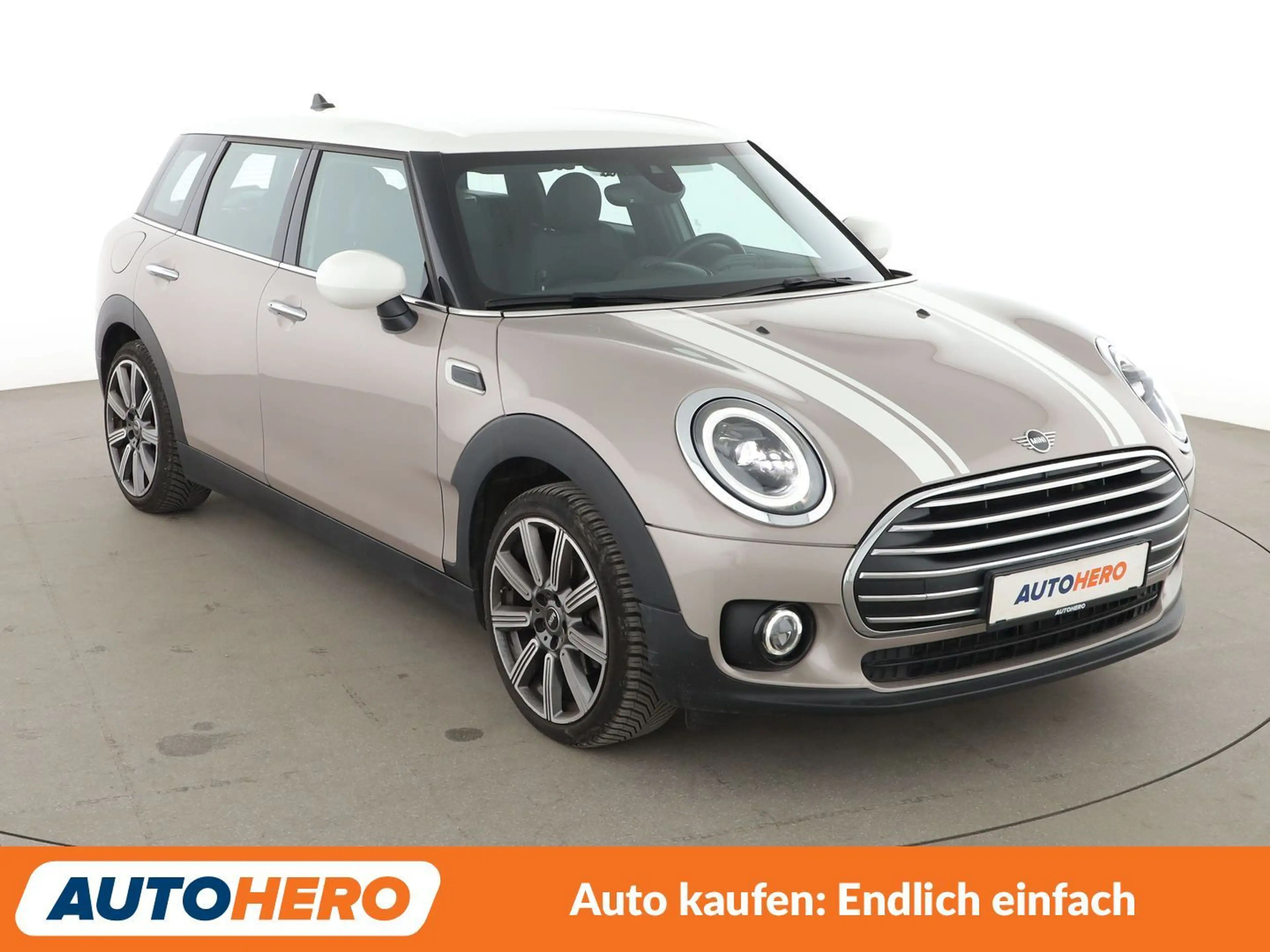 MINI Cooper Clubman Cooper Classic Trim Aut.*NAVI*LED*TEMPO*PDC*SHZ* — photo 8