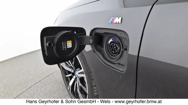 BMW 550 e xDrive *M-Paket/AHKL/Sitzlüftung/Memorysitz/DA-Prof./360°* Ansicht 24