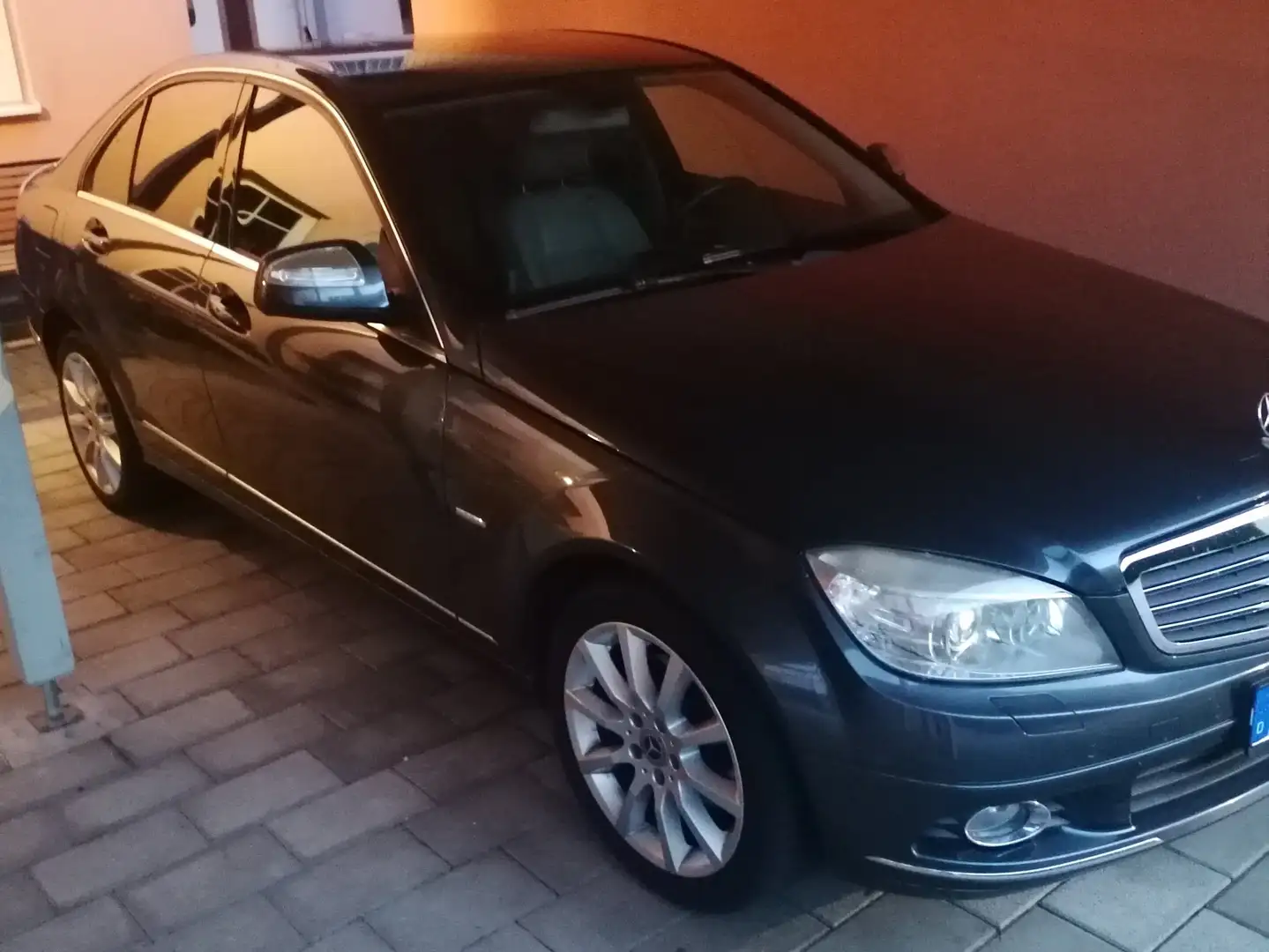 Mercedes-Benz C 230 C 230 7G-TRONIC Elegance Šedá - 1