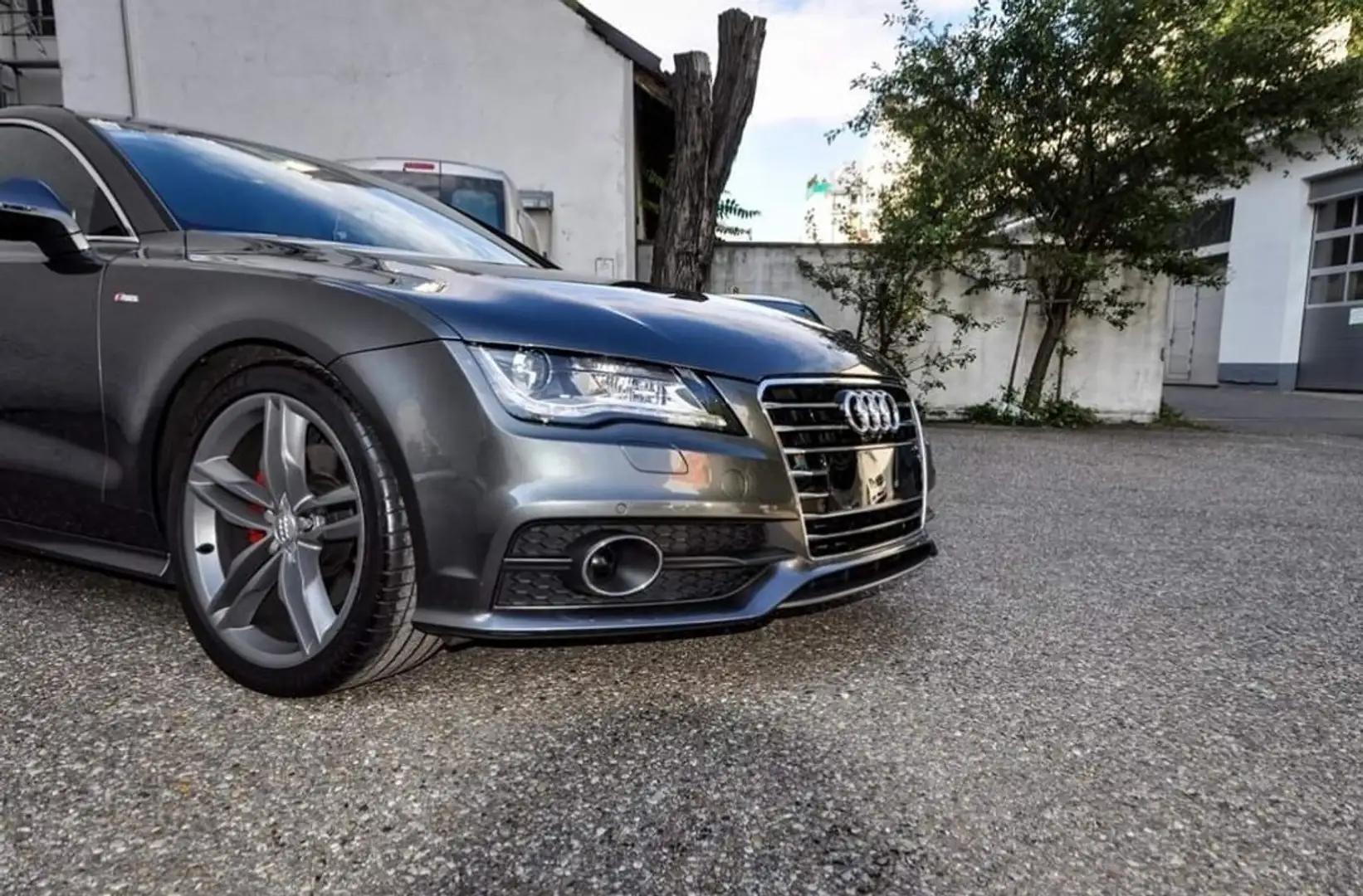 Audi A7 Sportback 3,0 TDI quattro 3xS-line diesel  S-troni - 2