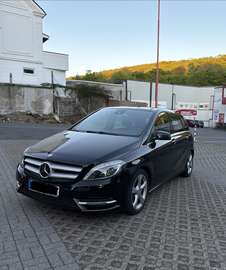 CDI Sports Tourer TÜV NEU LED AHK ASSIST SHZ