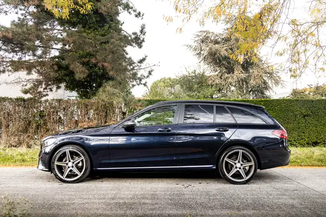 Mercedes-Benz C-Class view 10