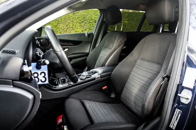 Mercedes-Benz C-Class view 6