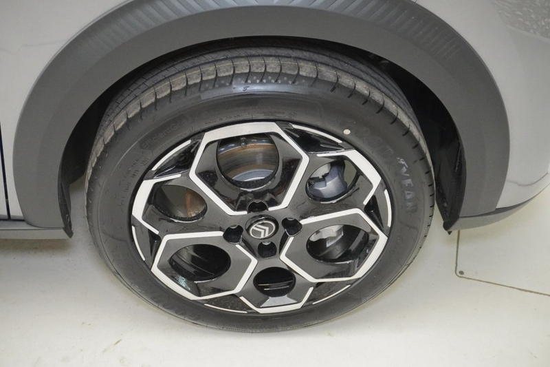 Citroen C3 Turbo 100PS Manuell MAX mit Winterpaket — photo 13