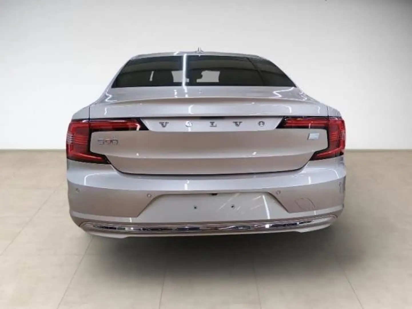 Volvo S90 T8 Plus Bright Recharge Plug-In Hybrid AWD Silber - 2