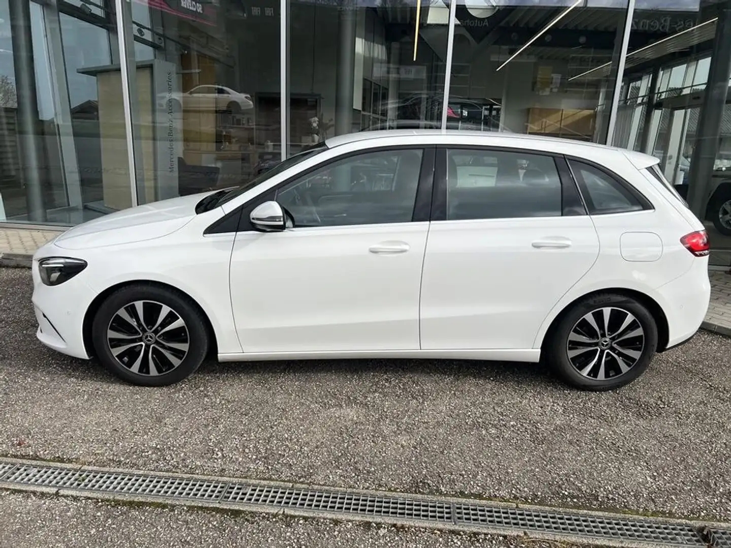 Mercedes-Benz B 180 d °wenig Kilometer-Top ZUSTAND° Blanc - 2
