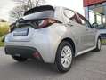 Toyota Yaris 1.0 Business vettura ideale per neopatentati Argento - thumbnail 11