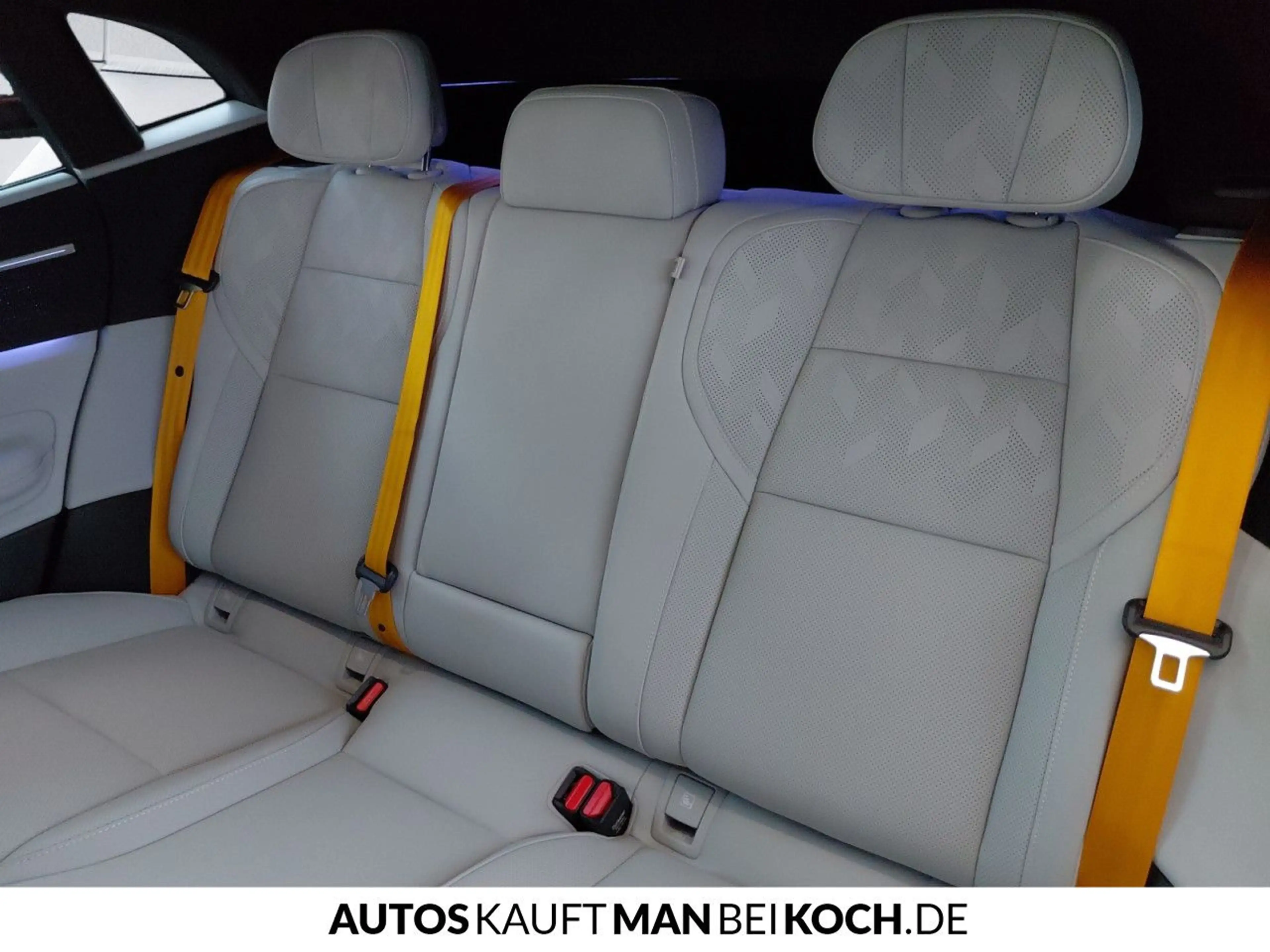 Polestar 4 Long Range Dual PERF PILOT PLUS BLIS HK PANO 360 — photo 8