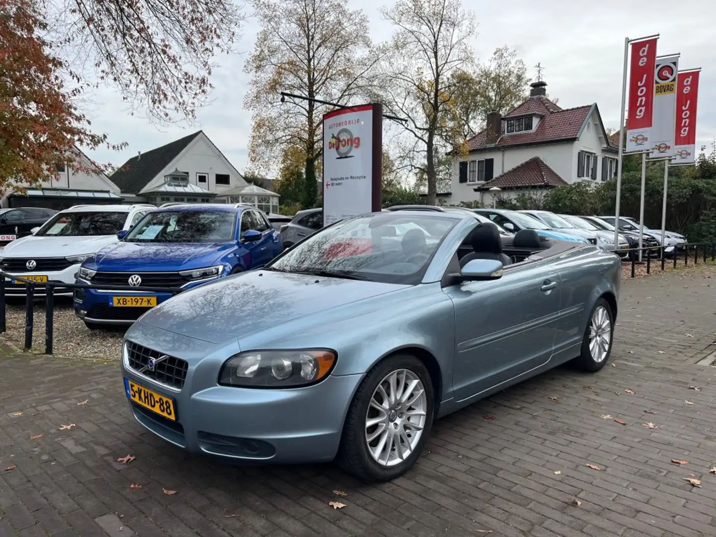 Volvo C70 2.4I SUMMUM CABRIO AUT. / ECC / LEDER / CRUISE CTR Gris - 1