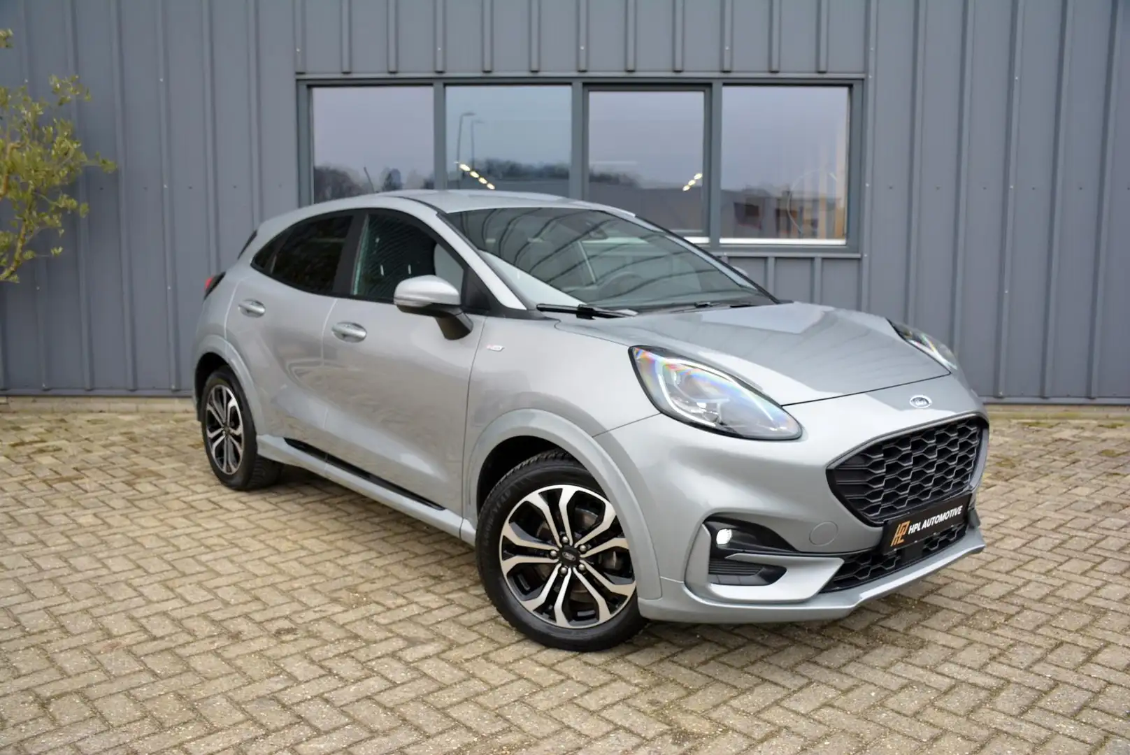 Ford Puma 1.0 EcoBoost Hybrid ST-Line Grijs - 2