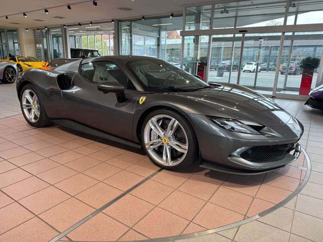 Ferrari 296 GTS LIFT/360°/HIFI/LED/PPF-KOMPLETT