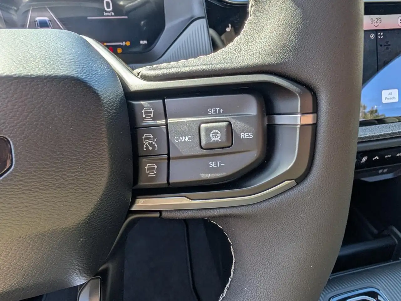 Jeep Cherokee снимка Jeep Cherokee