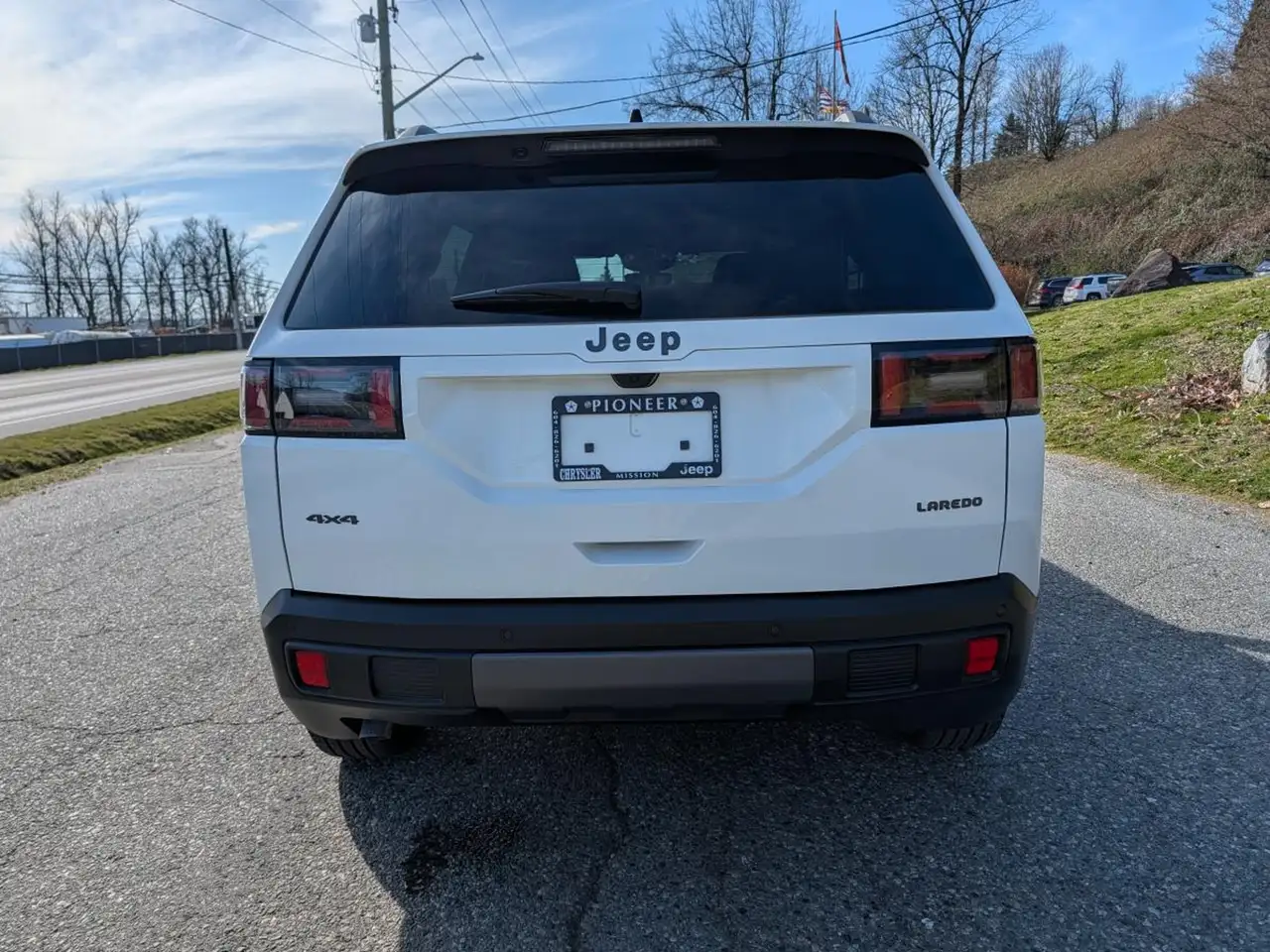 Jeep Cherokee снимка Jeep Cherokee