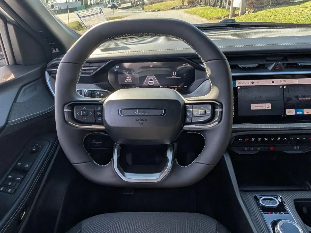 Jeep Cherokee снимка Jeep Cherokee