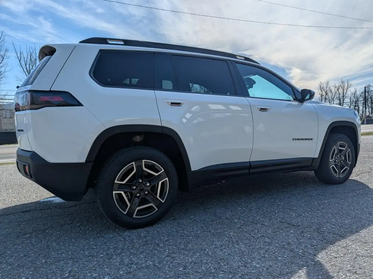 Jeep Cherokee снимка Jeep Cherokee