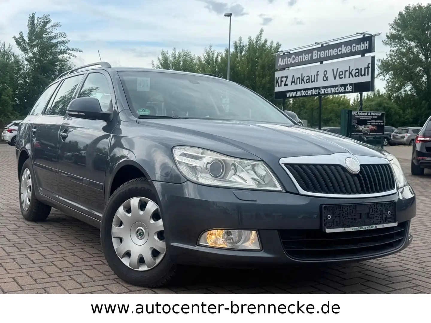 Skoda Octavia Combi Elegance*1. Hand*Xenon* Šedá - 1