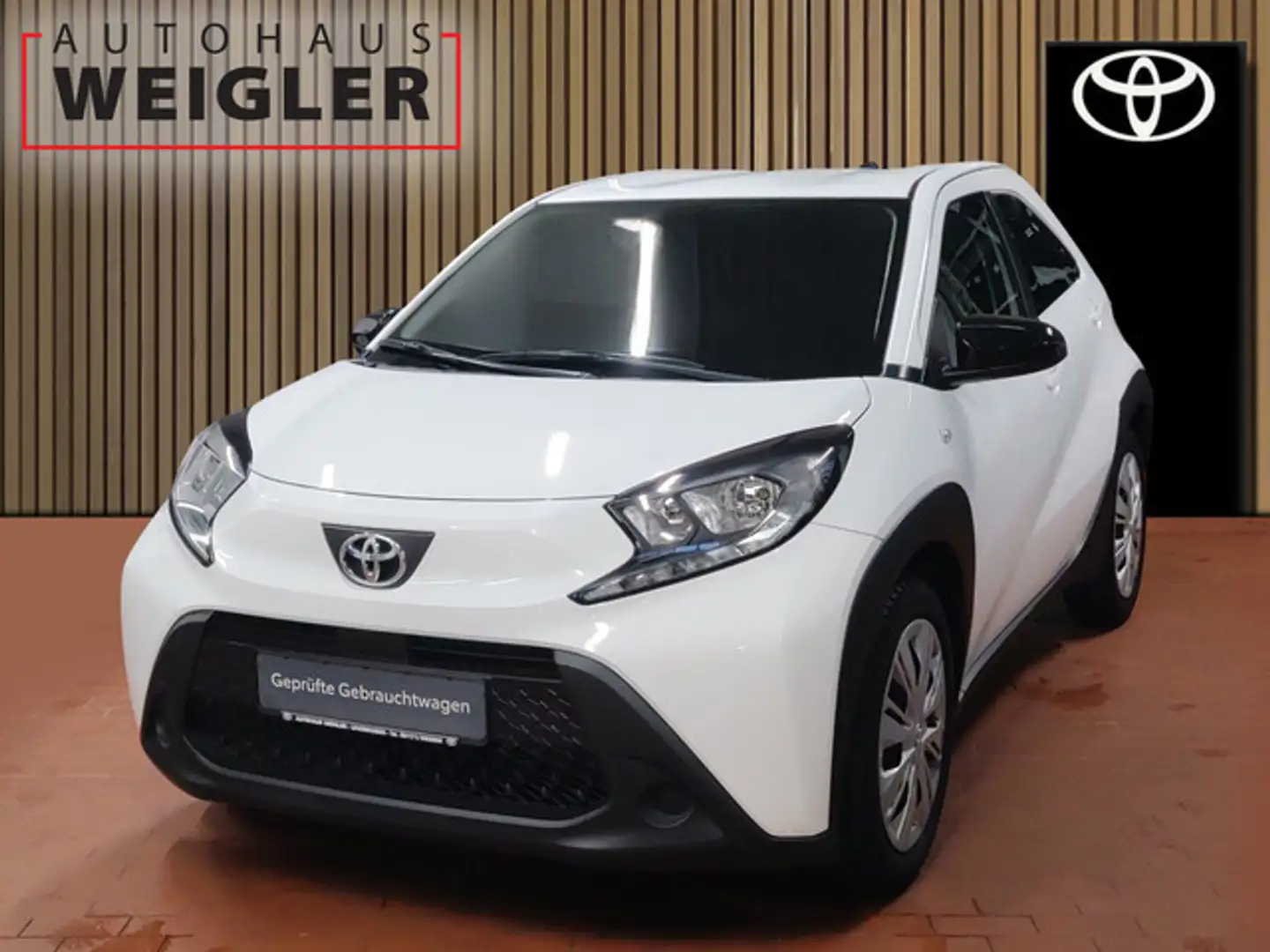 Toyota Aygo X Play Klima 5-Gang Kamera Weiß - 1