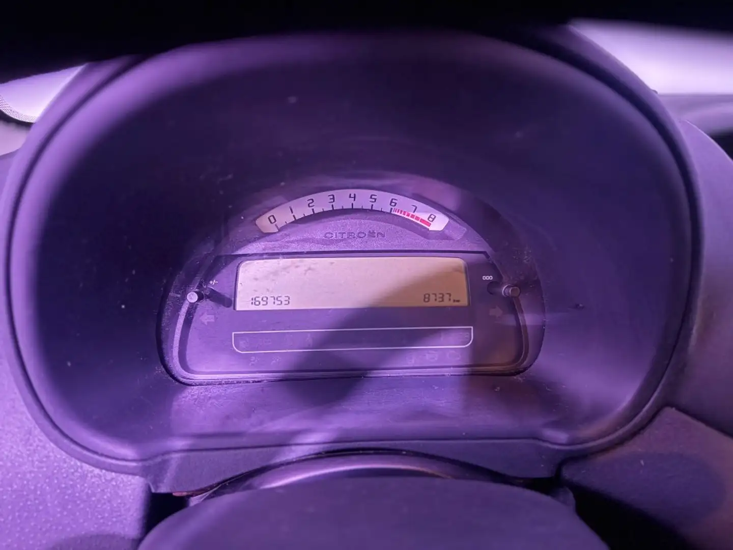 Citroen C3 1.4 16V Cashmere Blau - 2