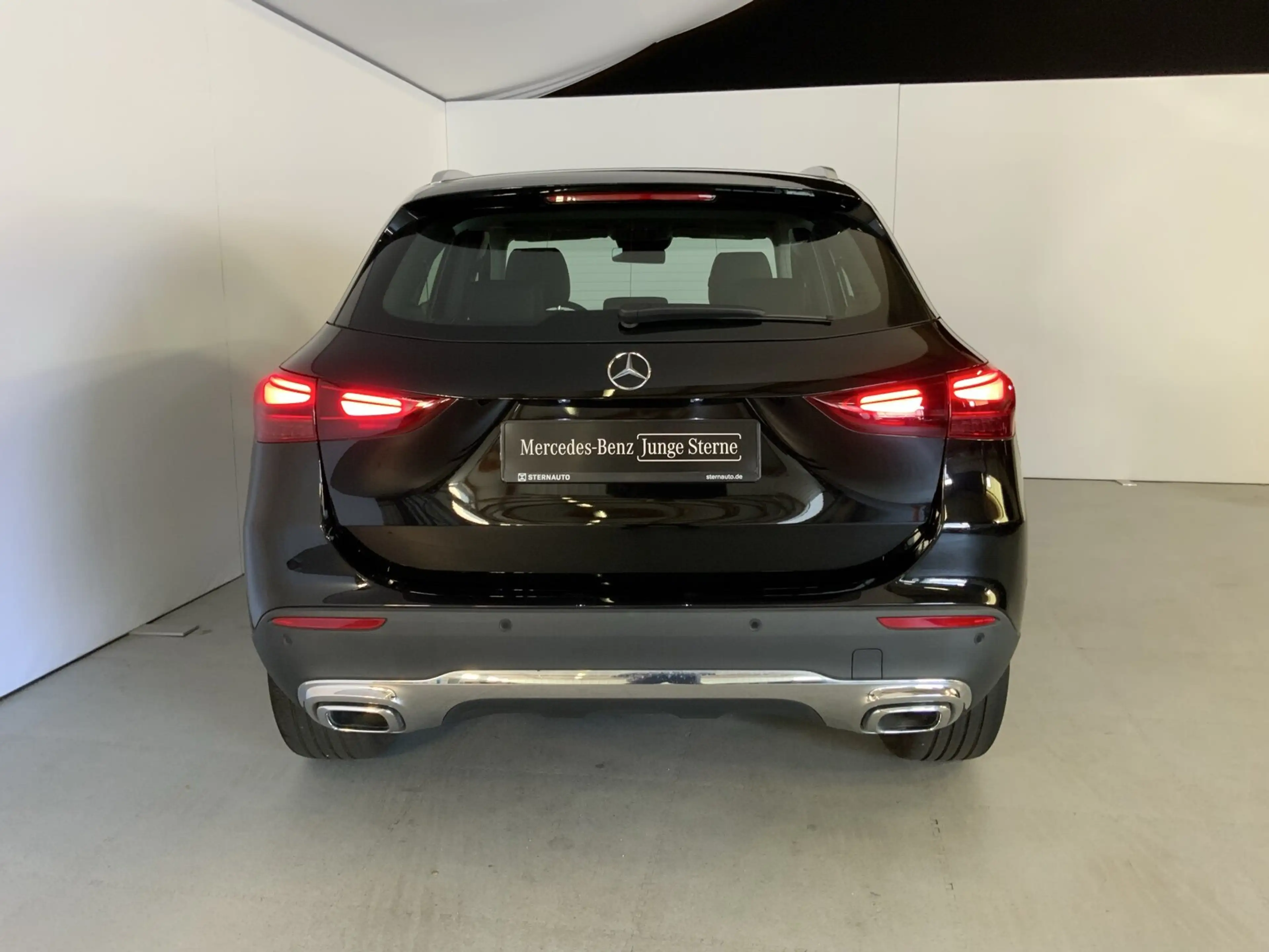 Mercedes-Benz GLA 200 GLA 200 Progressive Rückfahrkamera Winter-Paket — photo 6