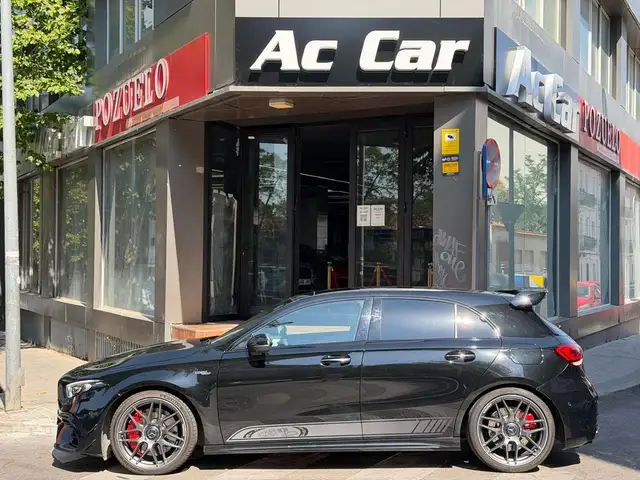 Mercedes-Benz A 45 AMG Mercedes-AMG S 4MATIC+