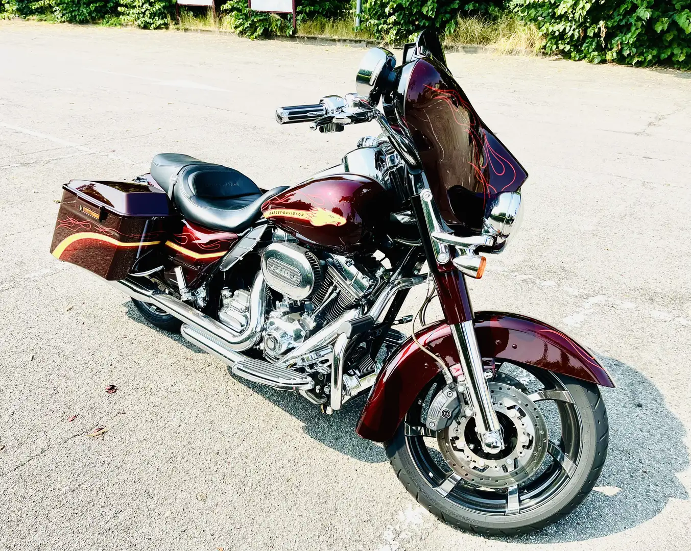 Harley-Davidson Street Glide CVO - 2