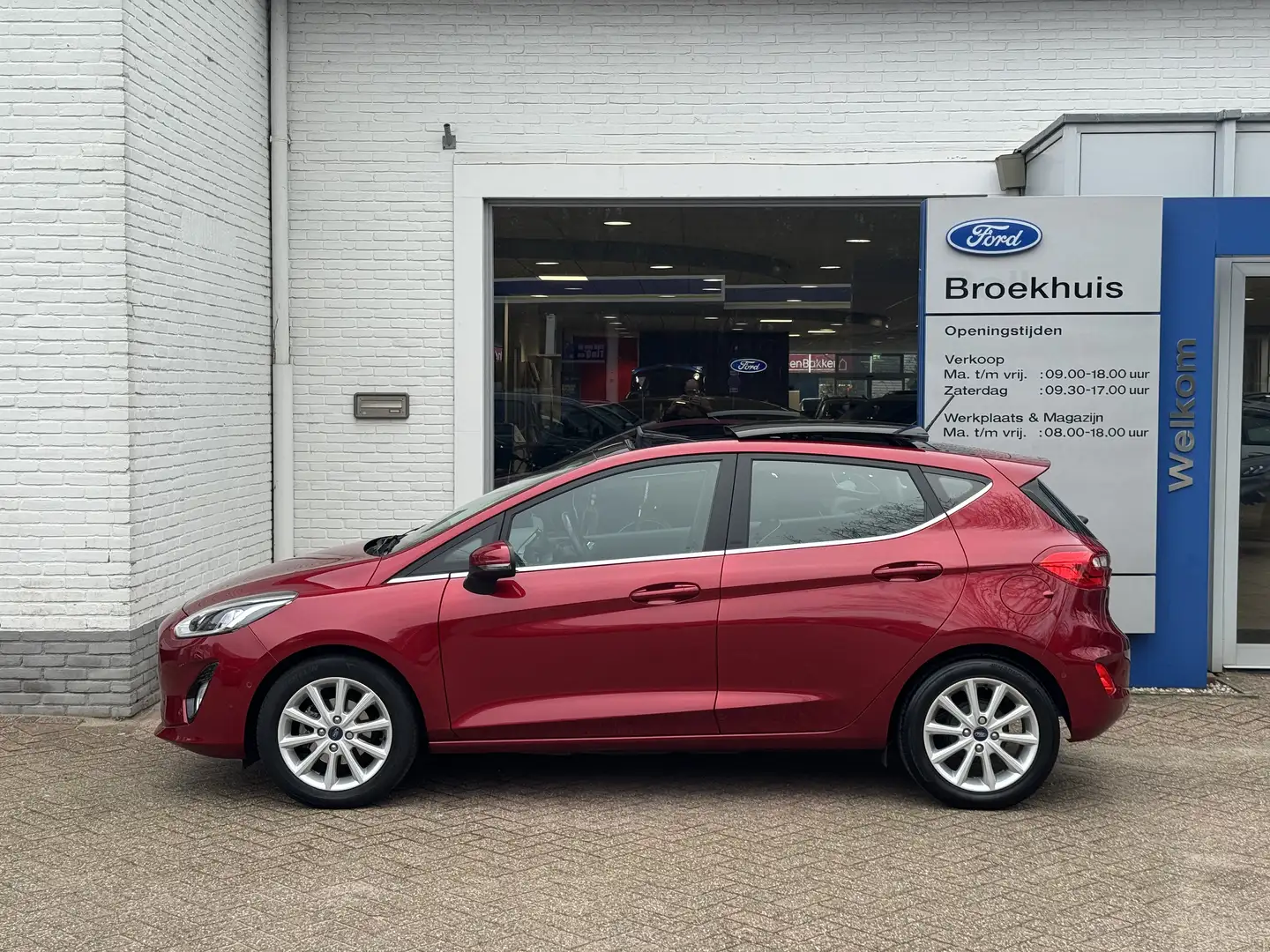 Ford Fiesta 1.0 EcoBoost Titanium 100pk | Pano | Adaptive Crui Rouge - 2