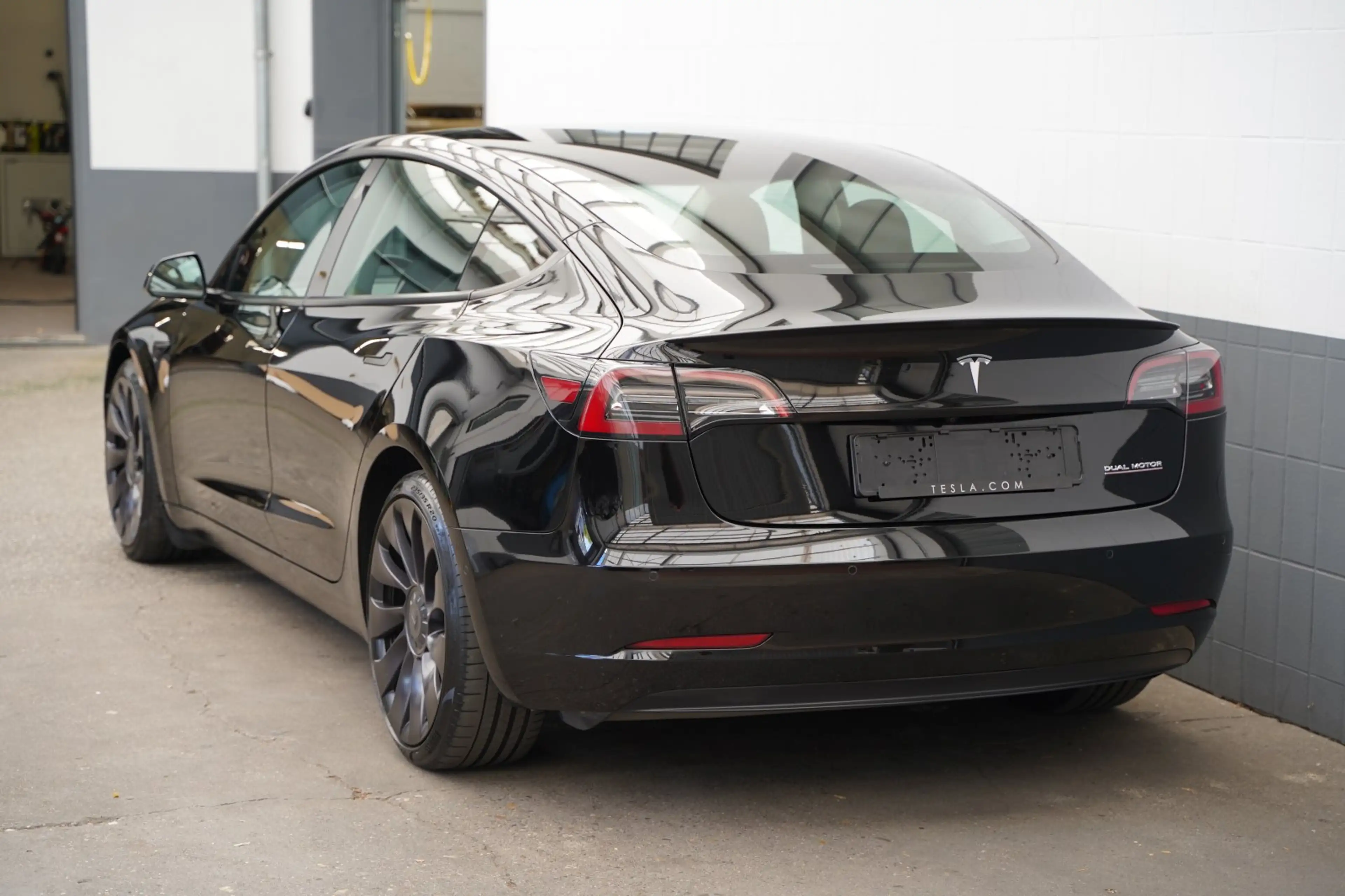 Tesla Model 3 Performance *1.Hand*unfallfrei — photo 7