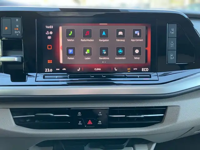 Volkswagen T7 Multivan Style eHybrid 4MOTION Ansicht 15