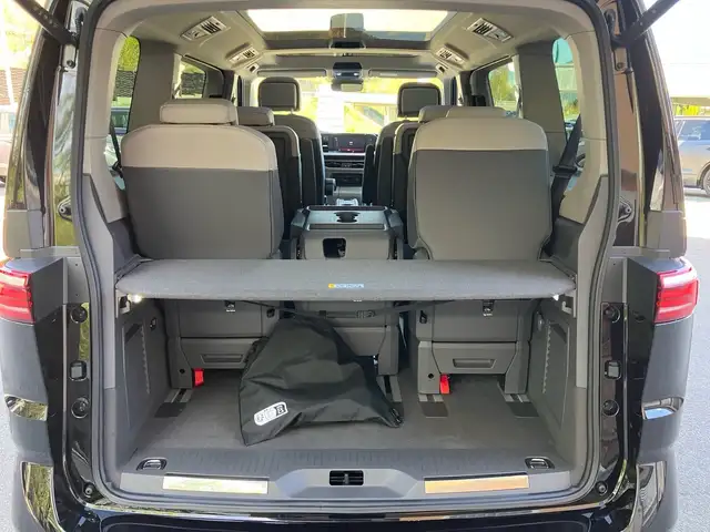 Volkswagen T7 Multivan Style eHybrid 4MOTION Ansicht 9