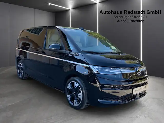 Volkswagen T7 Multivan Style eHybrid 4MOTION Ansicht 2