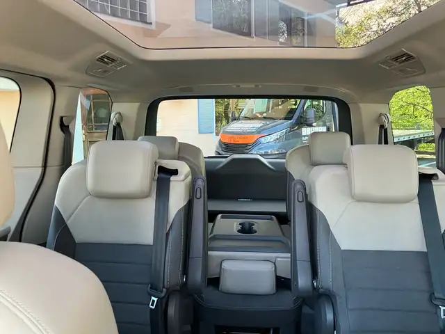 Volkswagen T7 Multivan Style eHybrid 4MOTION Ansicht 27
