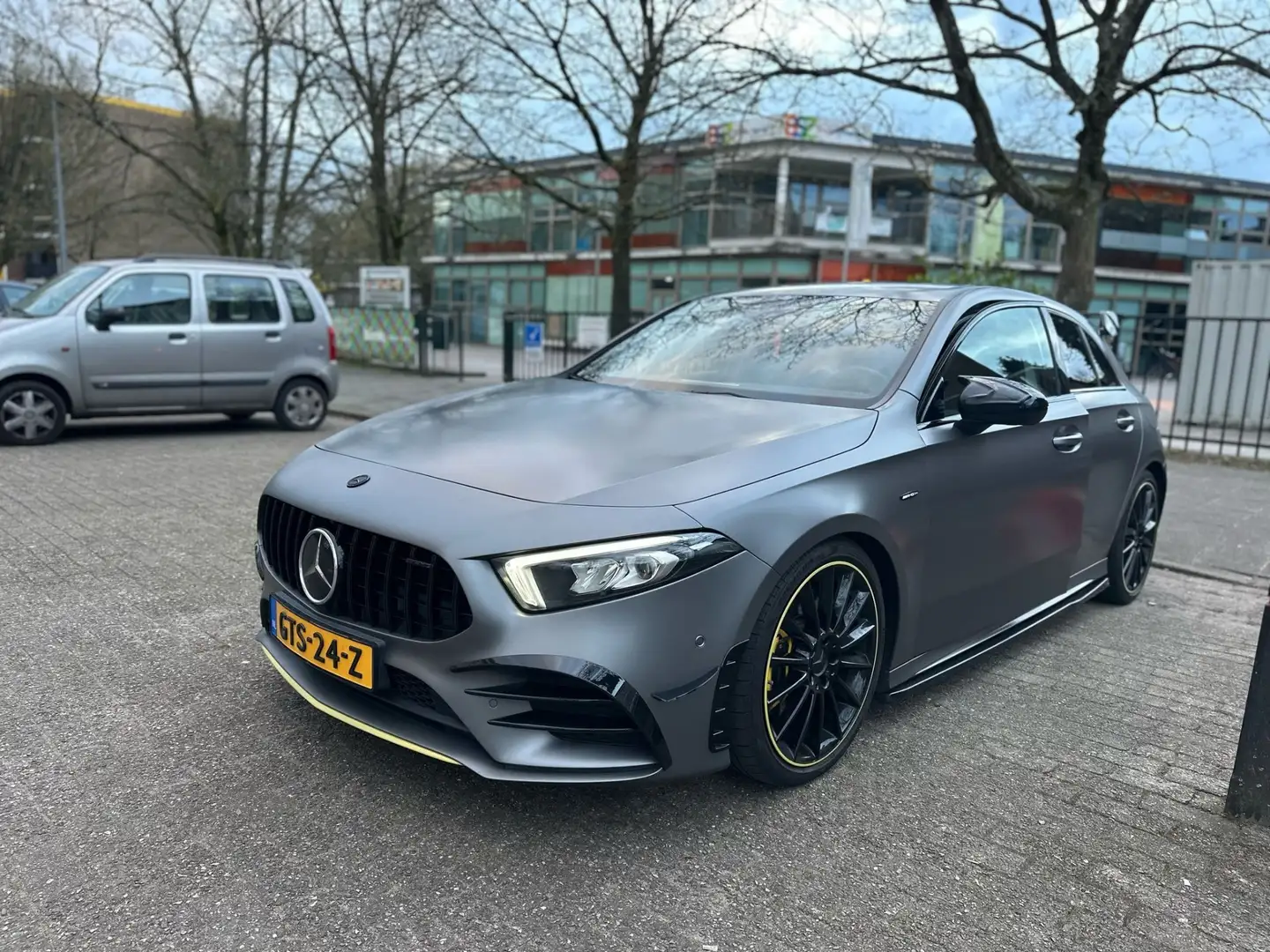 Mercedes-Benz A 250 4M. Premium Plus AMG Edition 1 Gri - 1