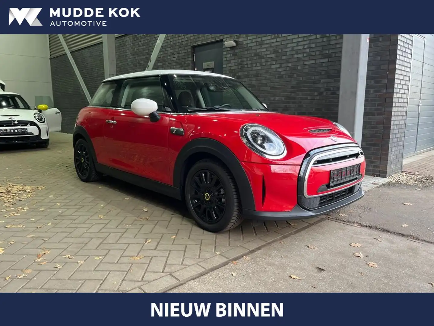MINI Cooper Classic Trim 33 kWh | Stoelverwarming | Navigatie Rood - 1