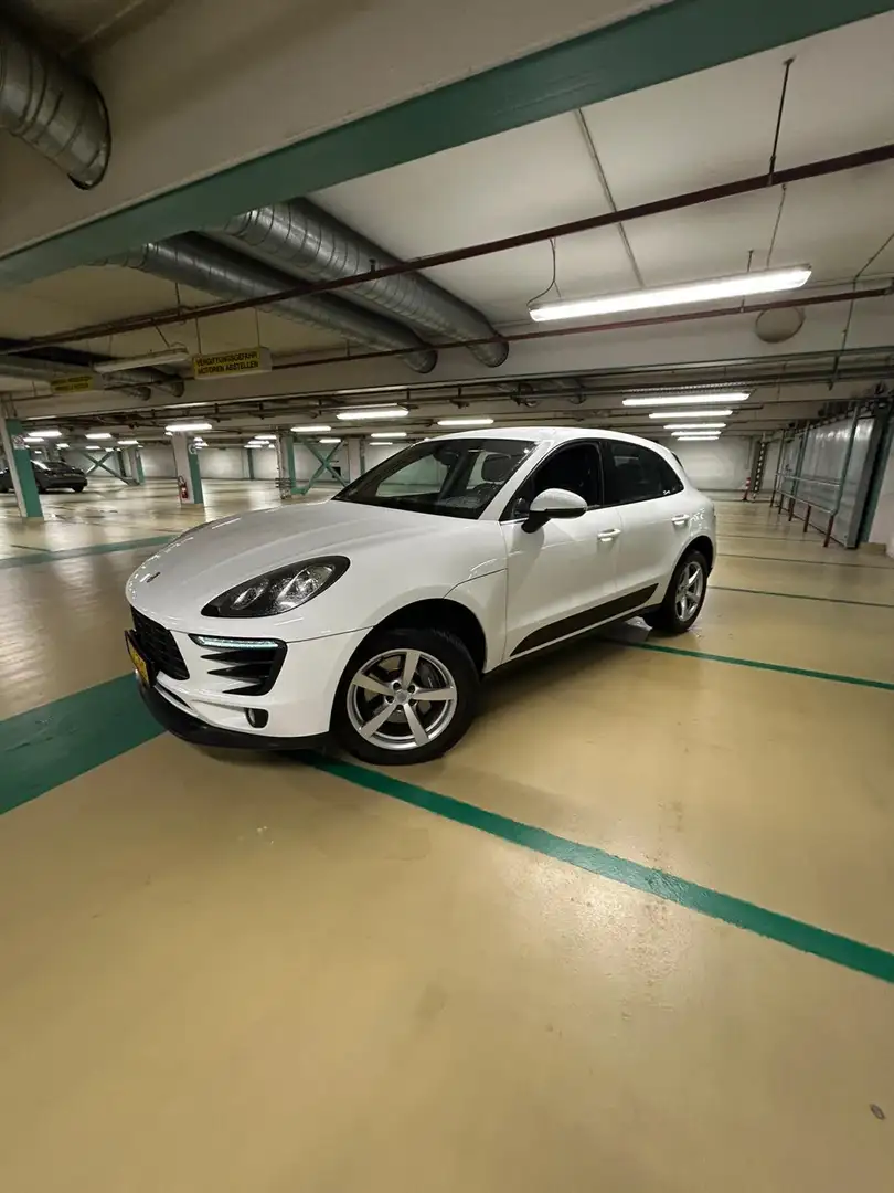 Porsche Macan PDK - 1