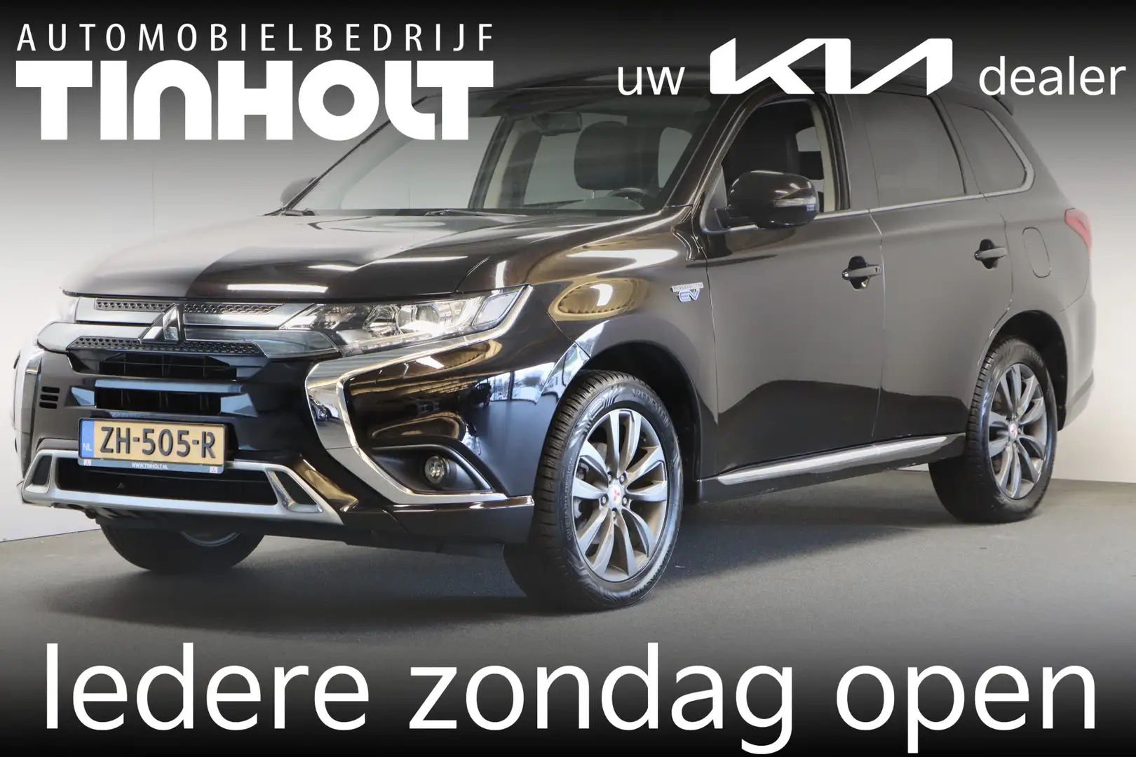 Mitsubishi Outlander 2.4 PHEV Pure Trekhaak Noir - 1