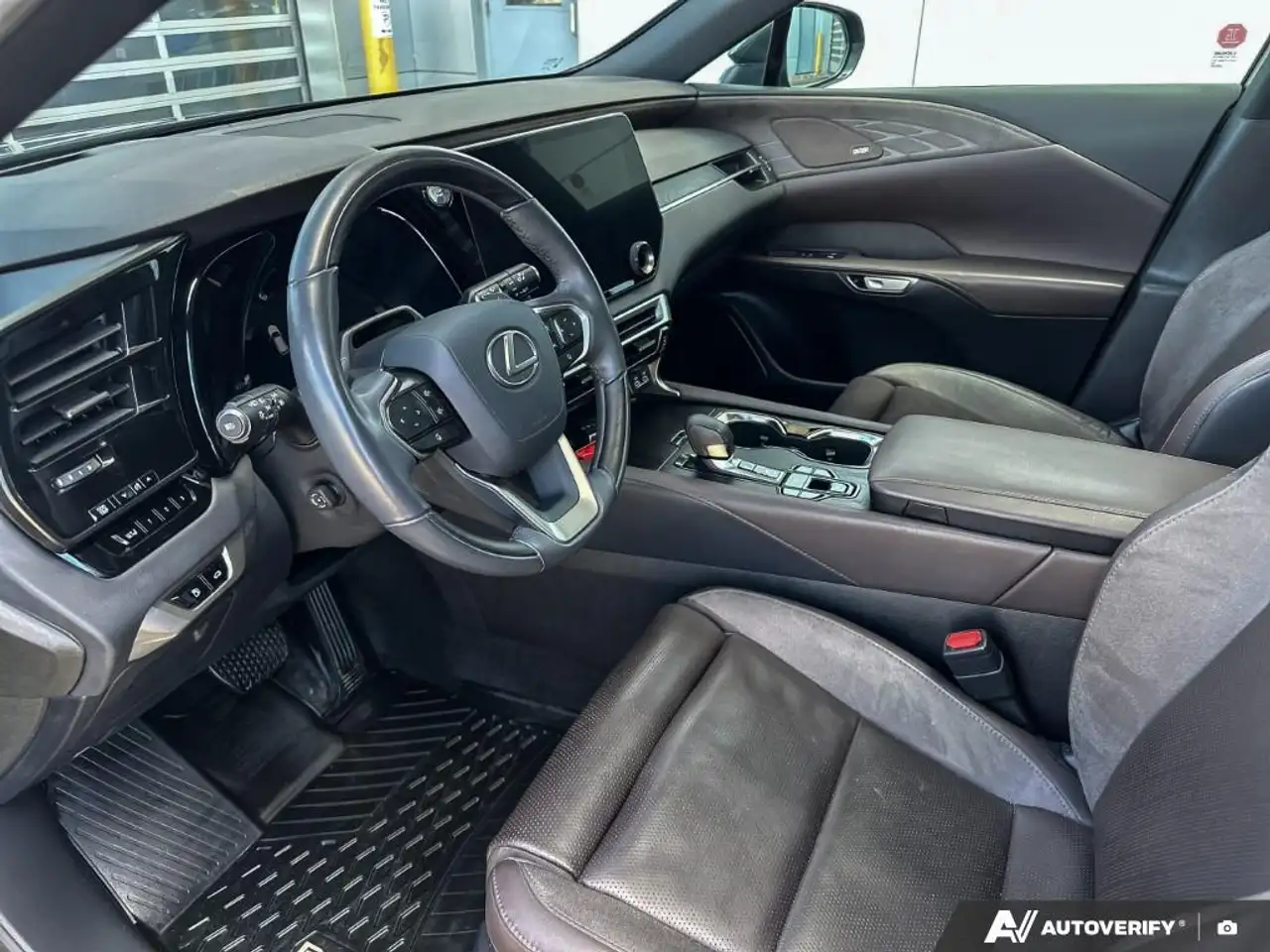 Lexus RX photo Lexus RX
