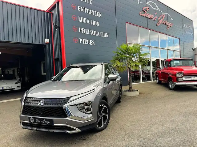 Mitsubishi Eclipse Cross 2.4 MIVEC PHEV 188ch Intense 4WD rechargeables 2022