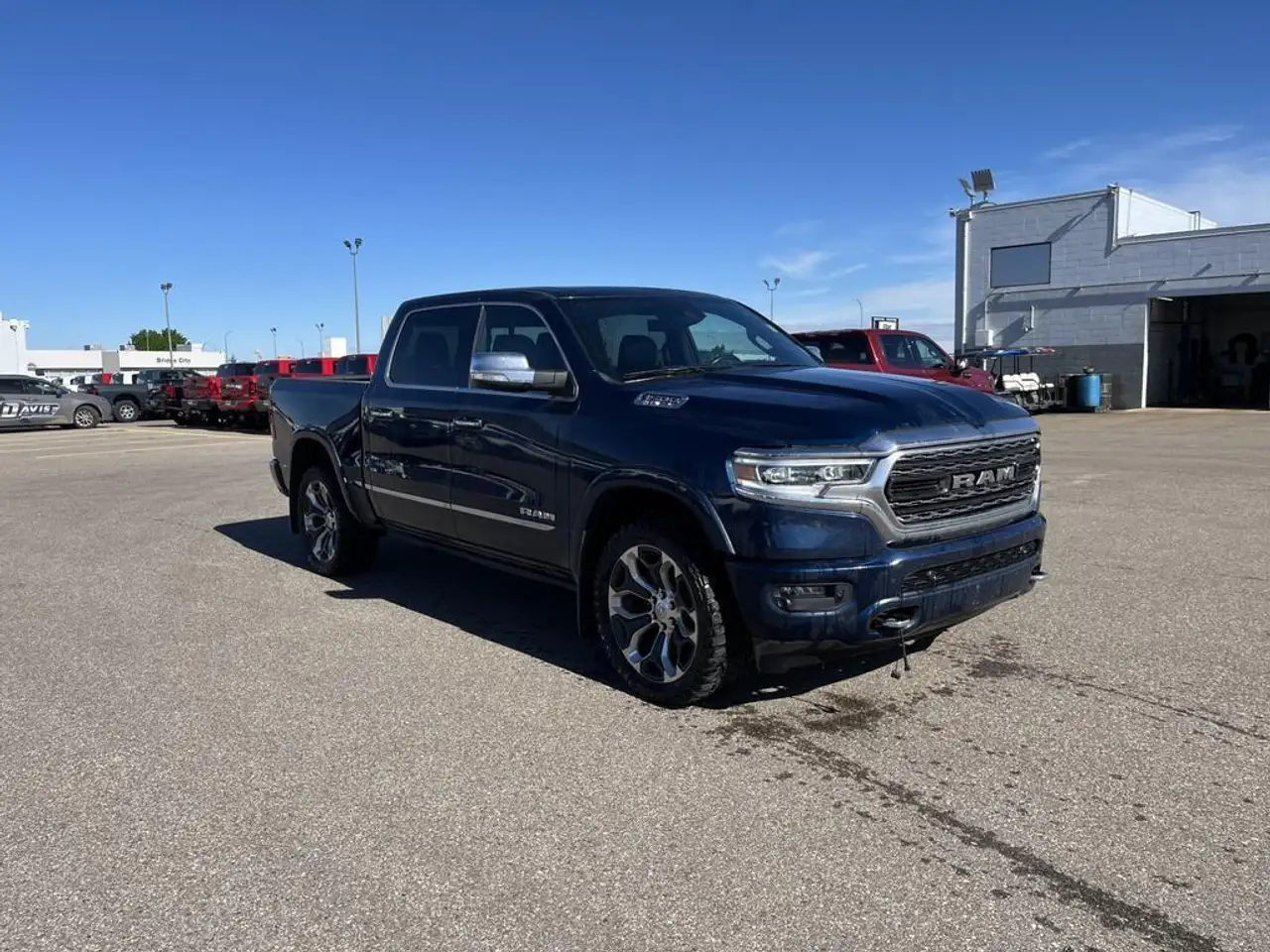 RAM 1500 снимка RAM 1500