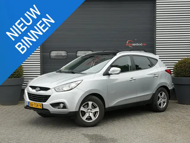 Hyundai iX35 2.0 CRDi Business Edition | Panoramadak | Camera |
