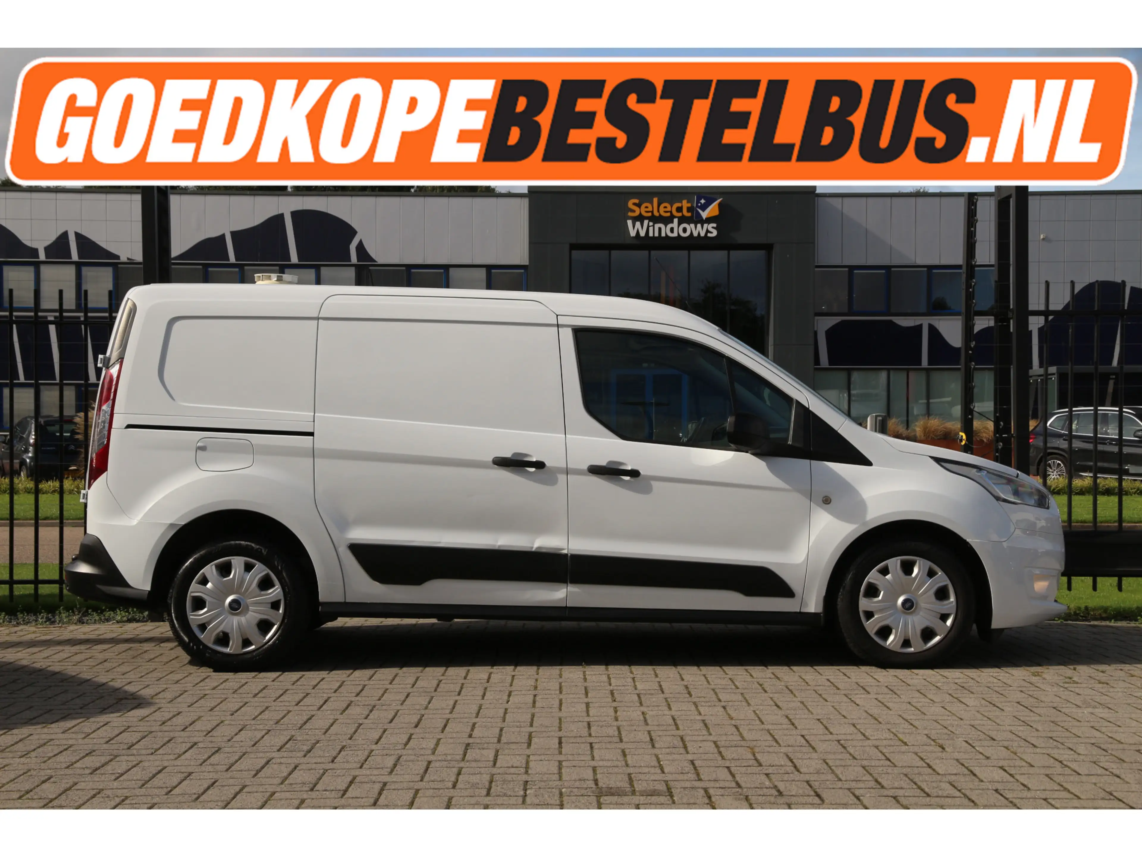 Ford Transit Connect 1.5 EcoBlue 120PK / L2 / EURO 6 / Cruise / Airco..