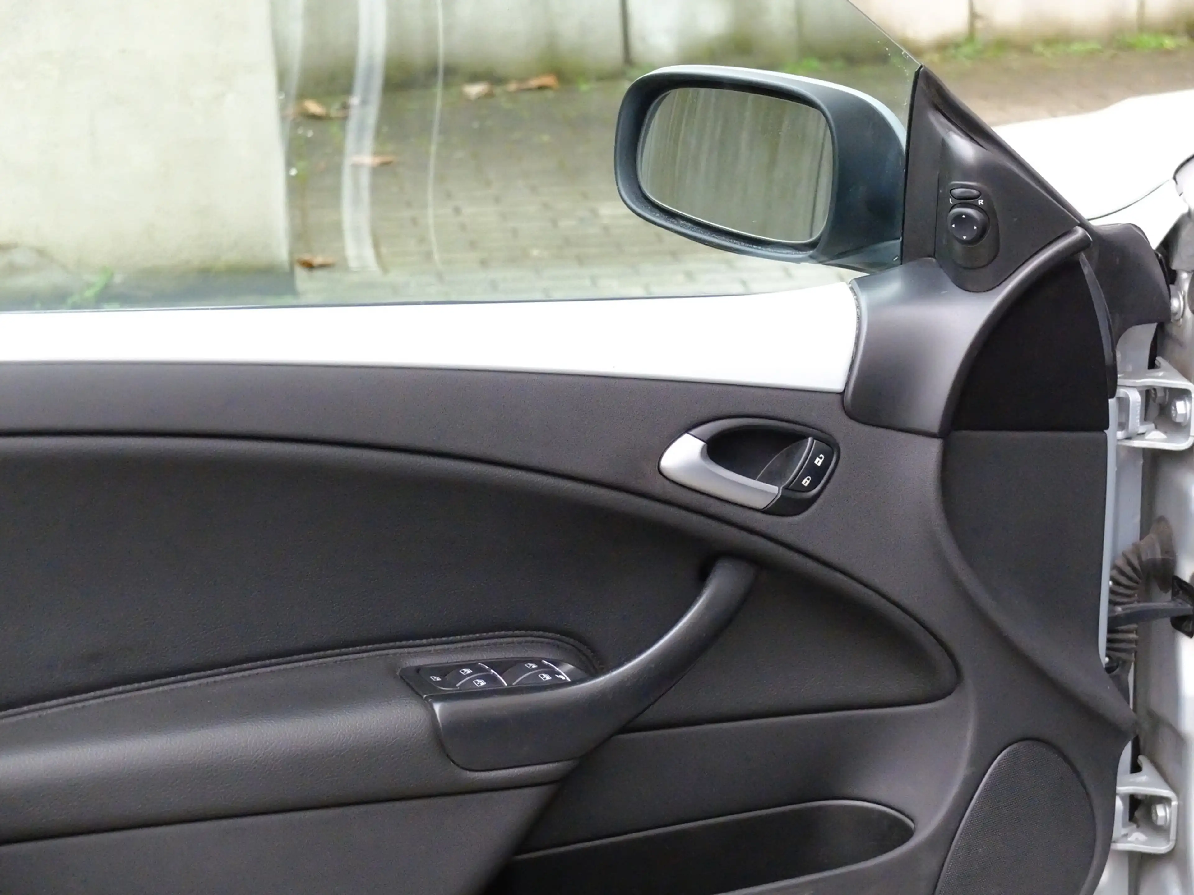 Saab 93 1.9 TiD Cabriolet Vector aus 2.Hand — photo 9