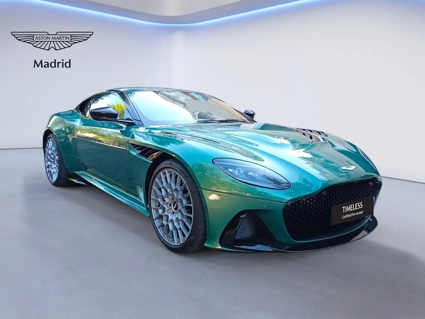 Aston Martin DBS Superleggera 770 Ultimate Coupe - 1