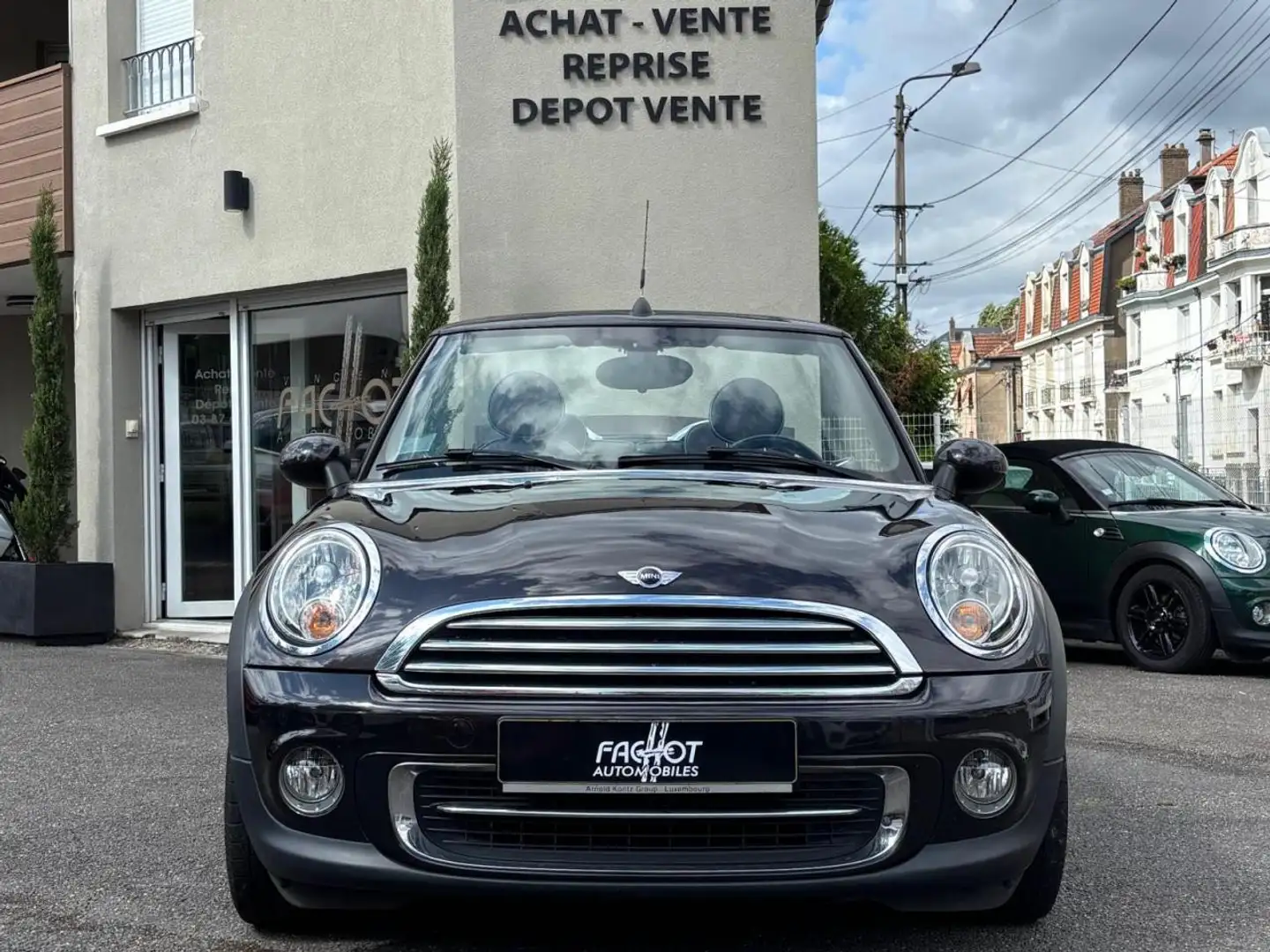 MINI Cooper Cabriolet 1.6i -  Cooper Highgate PHASE 2 Bruin - 2